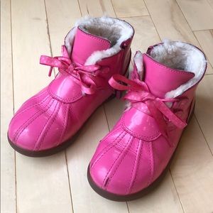 UGG PAYTEN Stars toddler patent leather boot 11